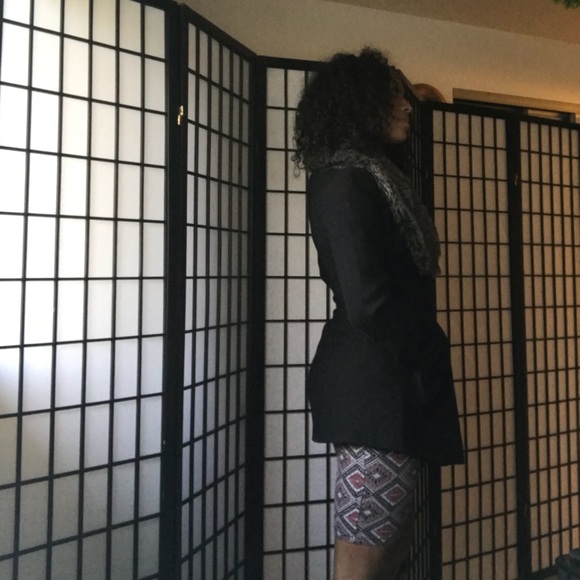 Classy PeaCoat - Picture 3 of 4